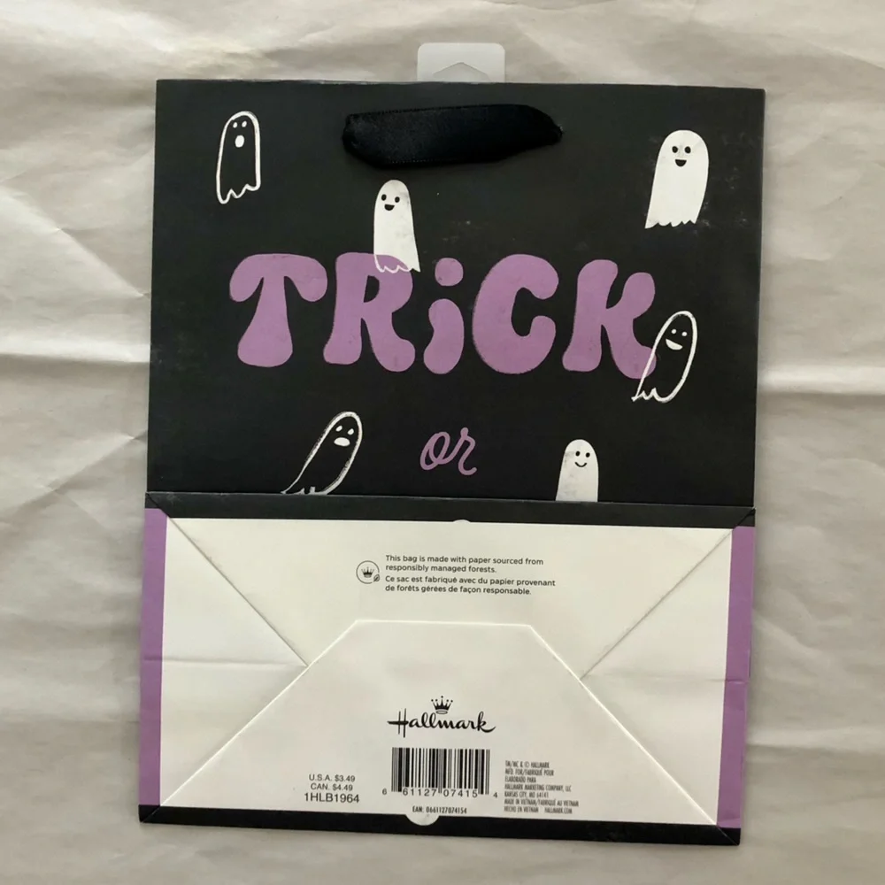 Hallmark Halloween Gift Bag 6/pack